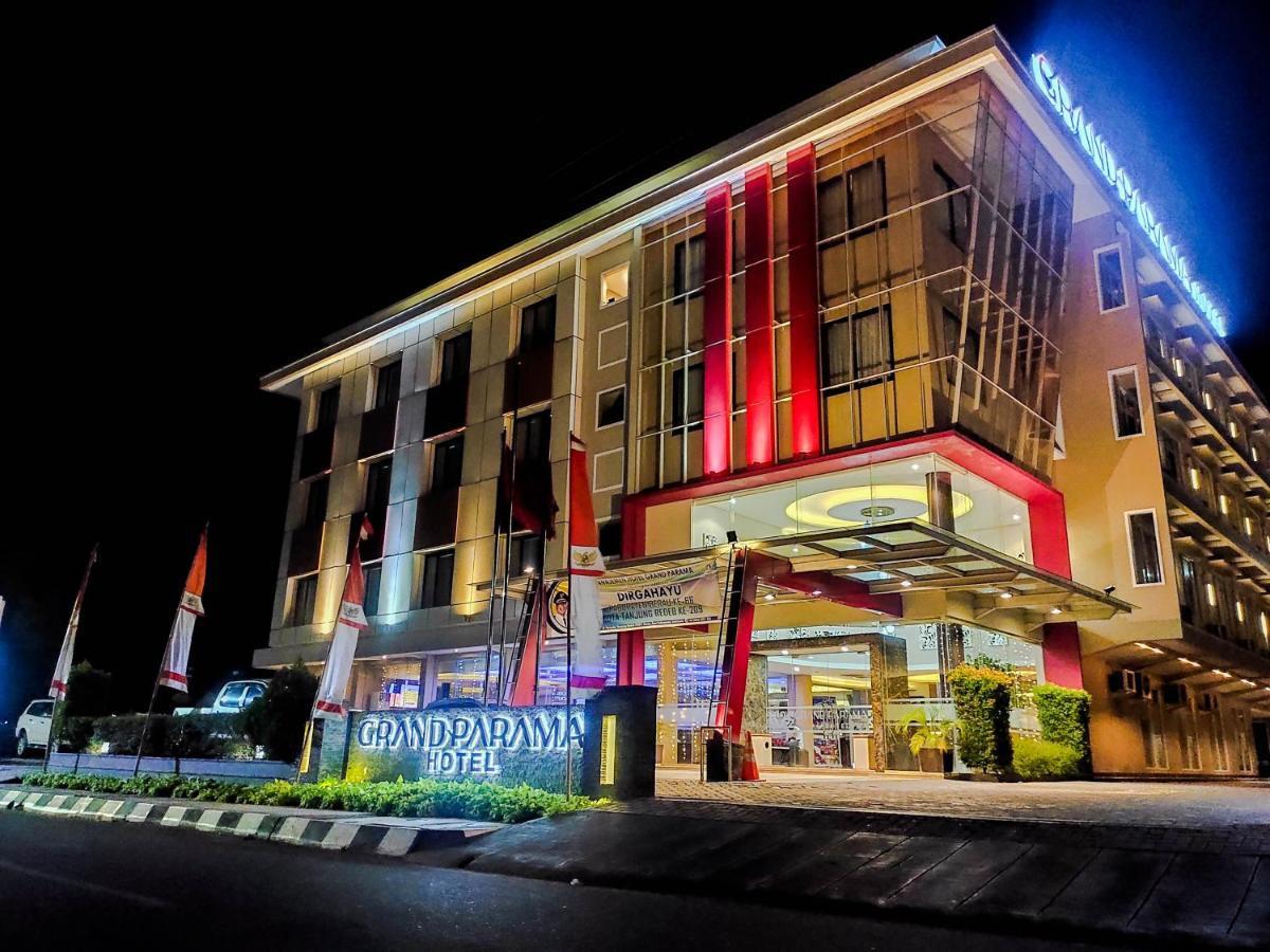 大帕拉玛酒店 Tanjung Redep 外观 照片